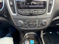 Used 2016  Chevrolet Malibu 4d Sedan LT w&sol;1LT at House of Carz near Rochester&comma; IN