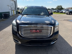 Used 2018  GMC Yukon 4d SUV 4WD SLT at House of Carz near Rochester&comma; IN