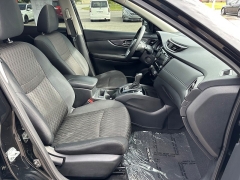 Used 2019 Nissan Rogue 4d SUV AWD SV at House of Carz near Rochester, IN