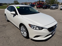Used 2016  Mazda Mazda6 4d Sedan i Touring Auto at House of Carz near Rochester&comma; IN