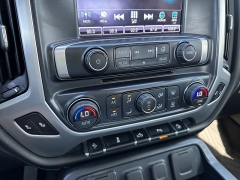 Used 2017 GMC Sierra 1500 4WD Crew Cab SLE at House of Carz near Rochester, IN