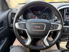 Used 2016  GMC Canyon 4WD Crew Cab SLT at House of Carz near Rochester&comma; IN