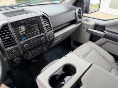 Used 2018  Ford F-150 4WD SuperCrew XLT 5 1&sol;2 at House of Carz near Rochester&comma; IN
