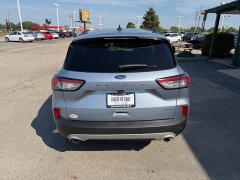 Used 2022  Ford Escape SEL AWD at House of Carz near Rochester&comma; IN