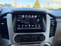 Used 2019  GMC Yukon XL 4d SUV 4WD SLT at House of Carz near Rochester&comma; IN