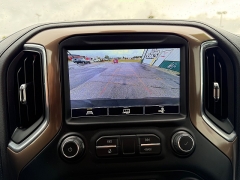 Used 2021  Chevrolet Silverado 1500 4WD Crew Cab 147" High Country at House of Carz near Rochester, IN