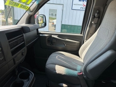 Used 2015 GMC Savana Cargo Van 3500 Ext Van at House of Carz near Rochester, IN