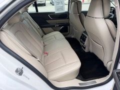 Used 2017  Lincoln Continental 4d Sedan AWD Reserve at House of Carz near Rochester&comma; IN