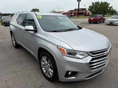 Used 2018  Chevrolet Traverse 4d SUV AWD High Country at House of Carz near Rochester&comma; IN