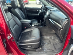 Used 2015 Kia Sorento 4d SUV FWD SX at House of Carz near Rochester, IN