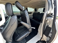 Used 2019 Chrysler Pacifica 4d Wagon Limited at House of Carz near Rochester, IN