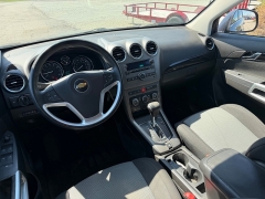 Used 2014  Chevrolet Captiva Sport 4d SUV FWD LS2 at House of Carz near Rochester&comma; IN