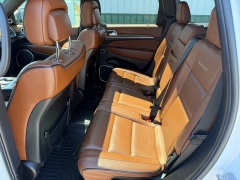 Used 2018  Jeep Grand Cherokee 4d SUV 4WD Summit V6 at House of Carz near Rochester&comma; IN