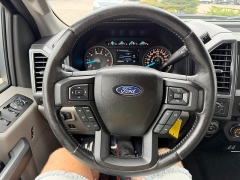 Used 2018  Ford F-150 4WD SuperCrew XLT 5 1&sol;2 at House of Carz near Rochester&comma; IN