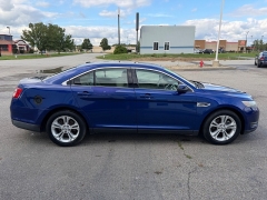 Used 2013  Ford Taurus 4d Sedan SEL V6 at House of Carz near Rochester&comma; IN