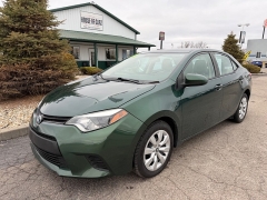 Used 2014  Toyota Corolla 4d Sedan LE at House of Carz near Rochester&comma; IN