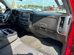 Used 2018 Chevrolet Silverado 1500 4WD Crew Cab LT at House of Carz near Rochester, IN