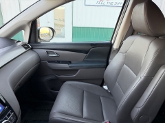 Used 2014  Honda Odyssey 4d Wagon EX-L at House of Carz near Rochester&comma; IN