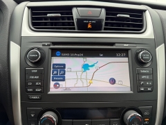 Used 2017  Nissan Altima 4d Sedan 2&period;5L SL &lpar;2017&period;5&rpar; at House of Carz near Rochester&comma; IN