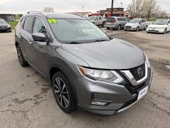 Used 2019  Nissan Rogue 4d SUV AWD SL at House of Carz near Rochester&comma; IN