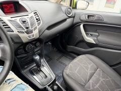 Used 2011  Ford Fiesta 4d Hatchback SE at House of Carz near Rochester&comma; IN
