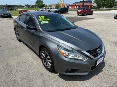 Used 2017 Nissan Altima 4d Sedan 2.5L SV at House of Carz near Rochester, IN
