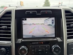 Used 2015  Ford F-150 4WD Supercrew Lariat 5 1&sol;2 at House of Carz near Rochester&comma; IN