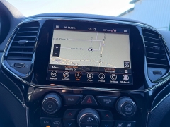 Used 2019  Jeep Grand Cherokee 4d SUV 4WD Limited V6 at House of Carz near Rochester, IN