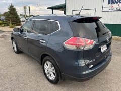 Used 2016 Nissan Rogue 4d SUV FWD SV at House of Carz near Rochester, IN