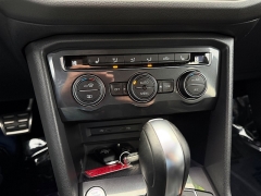 Used 2021  Volkswagen Tiguan 2&period;0T SE R-Line Black 4MOTION at House of Carz near Rochester&comma; IN