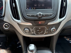 Used 2020  Chevrolet Equinox 4d SUV FWD LS w&sol;1LS at House of Carz near Rochester&comma; IN
