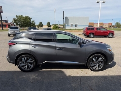 Used 2017  Nissan Murano 4d SUV AWD Platinum at House of Carz near Rochester&comma; IN