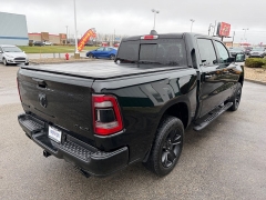 Used 2021  Ram 1500 4WD Big Horn Crew Cab 5'7" Box at House of Carz near Rochester&comma; IN