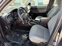 Used 2017  Toyota Tacoma 4WD Access Cab SR Auto at House of Carz near Rochester&comma; IN