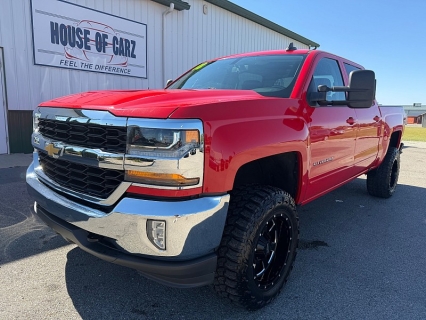 Used 2018 Chevrolet Silverado 1500 4WD Crew Cab LT at House of Carz near Rochester, IN