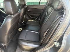 Used 2020  Chevrolet Trax 4d SUV AWD LT at House of Carz near Rochester&comma; IN