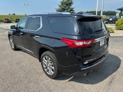 Used 2019 Chevrolet Traverse 4d SUV AWD Premier at House of Carz near Rochester, IN