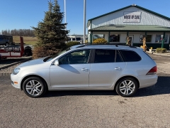 Used 2014  Volkswagen Jetta SportWagen TDI 4d Wagon Auto at House of Carz near Rochester, IN