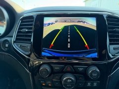 Used 2019  Jeep Grand Cherokee 4d SUV 4WD Limited V6 at House of Carz near Rochester, IN