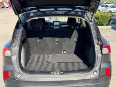 Used 2020  Ford Escape 4d SUV AWD SE at House of Carz near Rochester&comma; IN