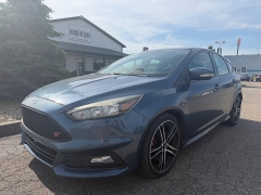 Used 2018  Ford Focus 4d Hatchback ST at House of Carz near Rochester&comma; IN
