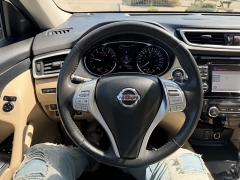 Used 2016  Nissan Rogue 4d SUV AWD SL at House of Carz near Rochester&comma; IN