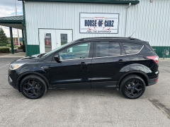 Used 2018 Ford Escape 4d SUV 4WD SEL at House of Carz near Rochester, IN