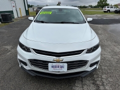 Used 2017 Chevrolet Malibu 4d Sedan LT at House of Carz near Rochester, IN