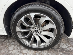 Used 2020  Lincoln Aviator 4d SUV AWD Grand Touring at House of Carz near Rochester&comma; IN