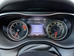 Used 2020  Jeep Cherokee 4d SUV 4WD Trailhawk Elite 3&period;2L at House of Carz near Rochester&comma; IN