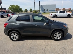 Used 2020  Chevrolet Trax 4d SUV AWD LT at House of Carz near Rochester&comma; IN