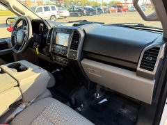 Used 2019  Ford F-150 4WD SuperCrew XLT 5 1/2 at House of Carz near Rochester, IN