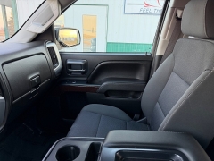 Used 2017  GMC Sierra 1500 4WD Double Cab SLE at House of Carz near Rochester&comma; IN