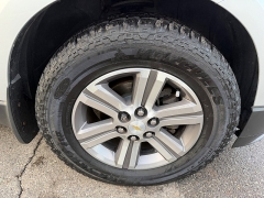 Used 2015  Chevrolet Traverse 4d SUV AWD LT2 at House of Carz near Rochester&comma; IN